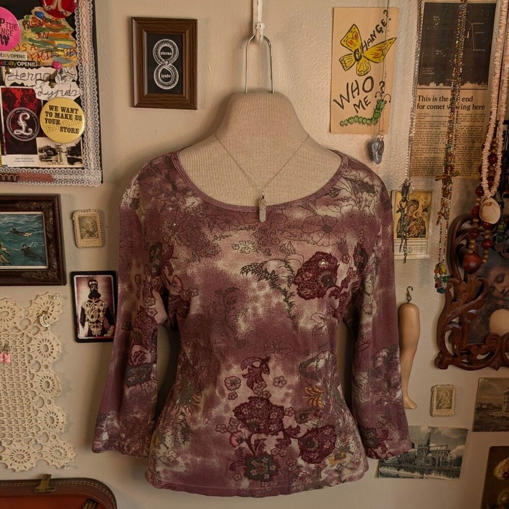 Y2K Grunge Floral Graphic T-Shirt Women's Petite Large/XL Purple